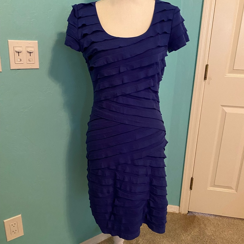 Fun dark blue dress